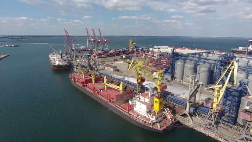 Держпорти України будуть передаватися тільки в концесію