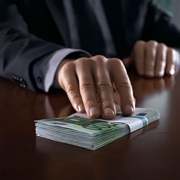 Звільнено голову управляння експертизи держгеокадастру