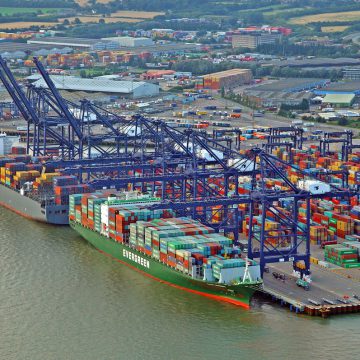 На терміналі Cargill побудовані станції розвантаження