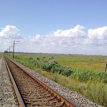 Чому не можна закривати малі залізничні станції