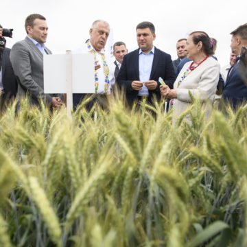 Ми можемо вдвічі більше виробляти агропродукції — Гройсман