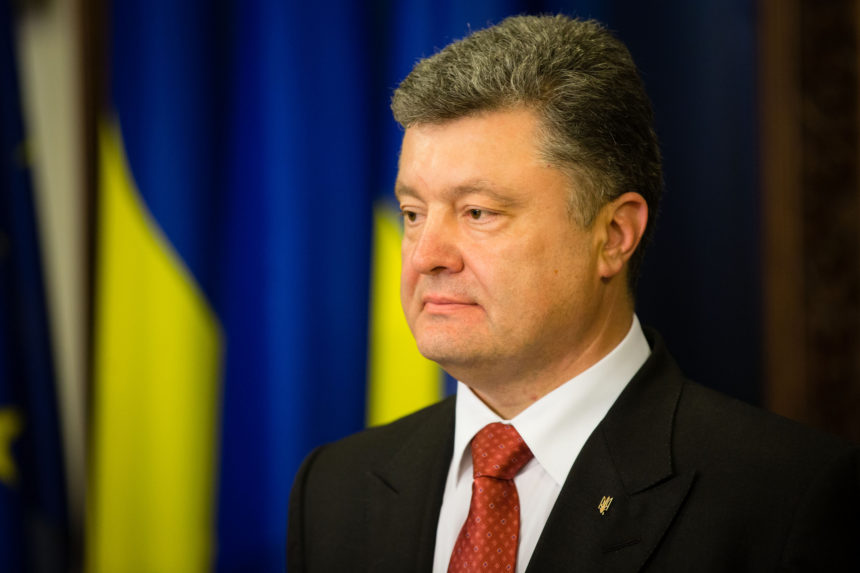Порошенко розраховує на зростання конкурентоспроможності АПК завдяки відкриттю зернового термінала в Одесі