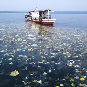 170 країн зобов’язалися скоротити обсяг пластика за 11 років